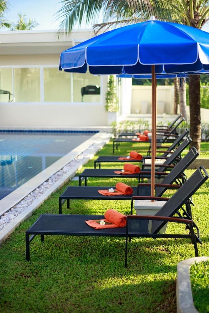 Impress Resort Thalang Εξωτερικό φωτογραφία